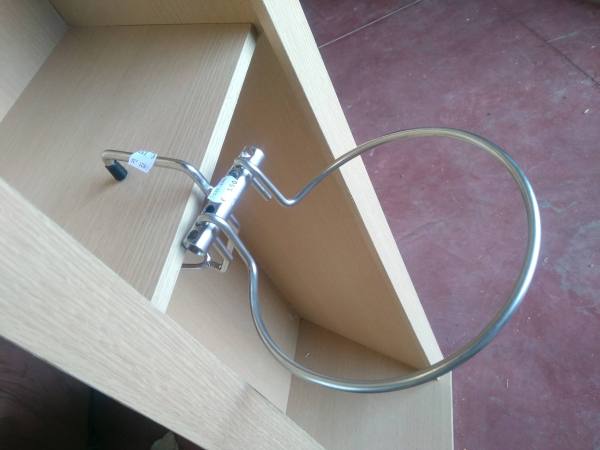 270 Soporte champan scaled