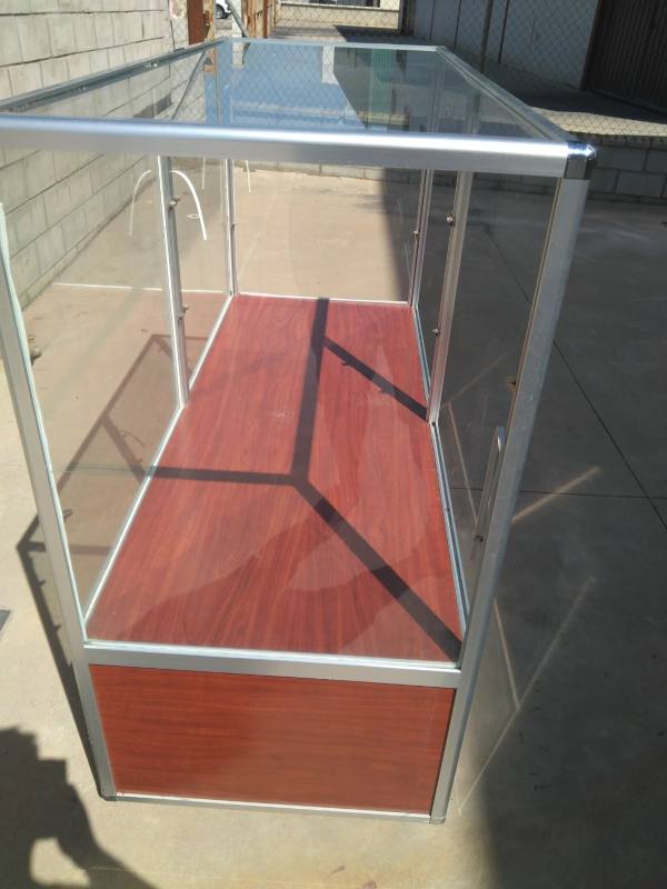 Vitrina mostrador cristal neutra